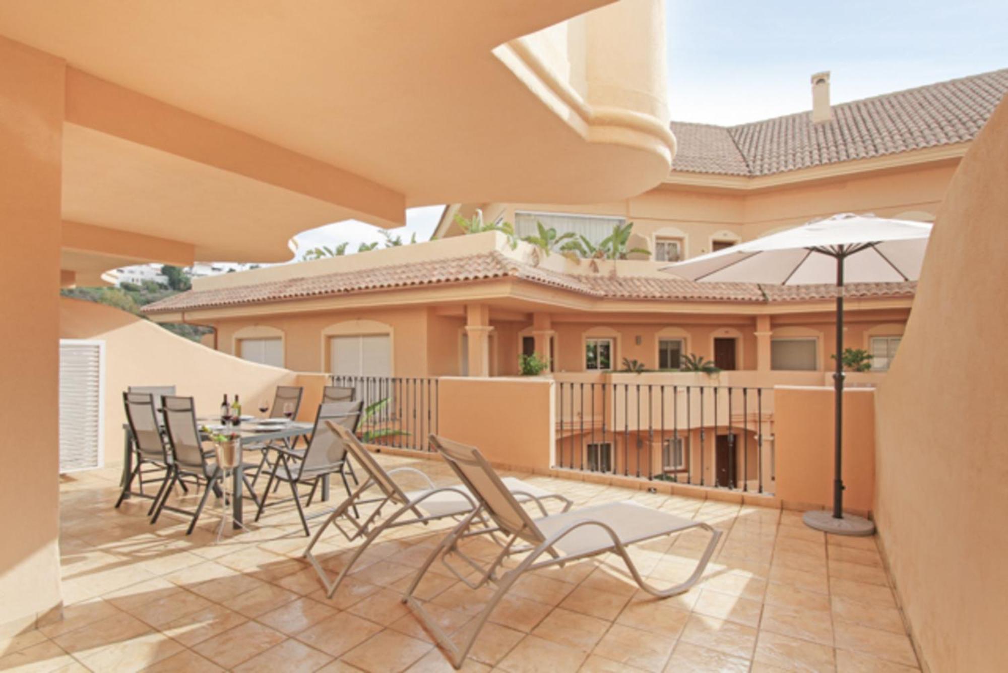 Aloha Hill Club Lluxury 5 Star Golf Resort Near Puerto Banus And Marbella Buitenkant foto