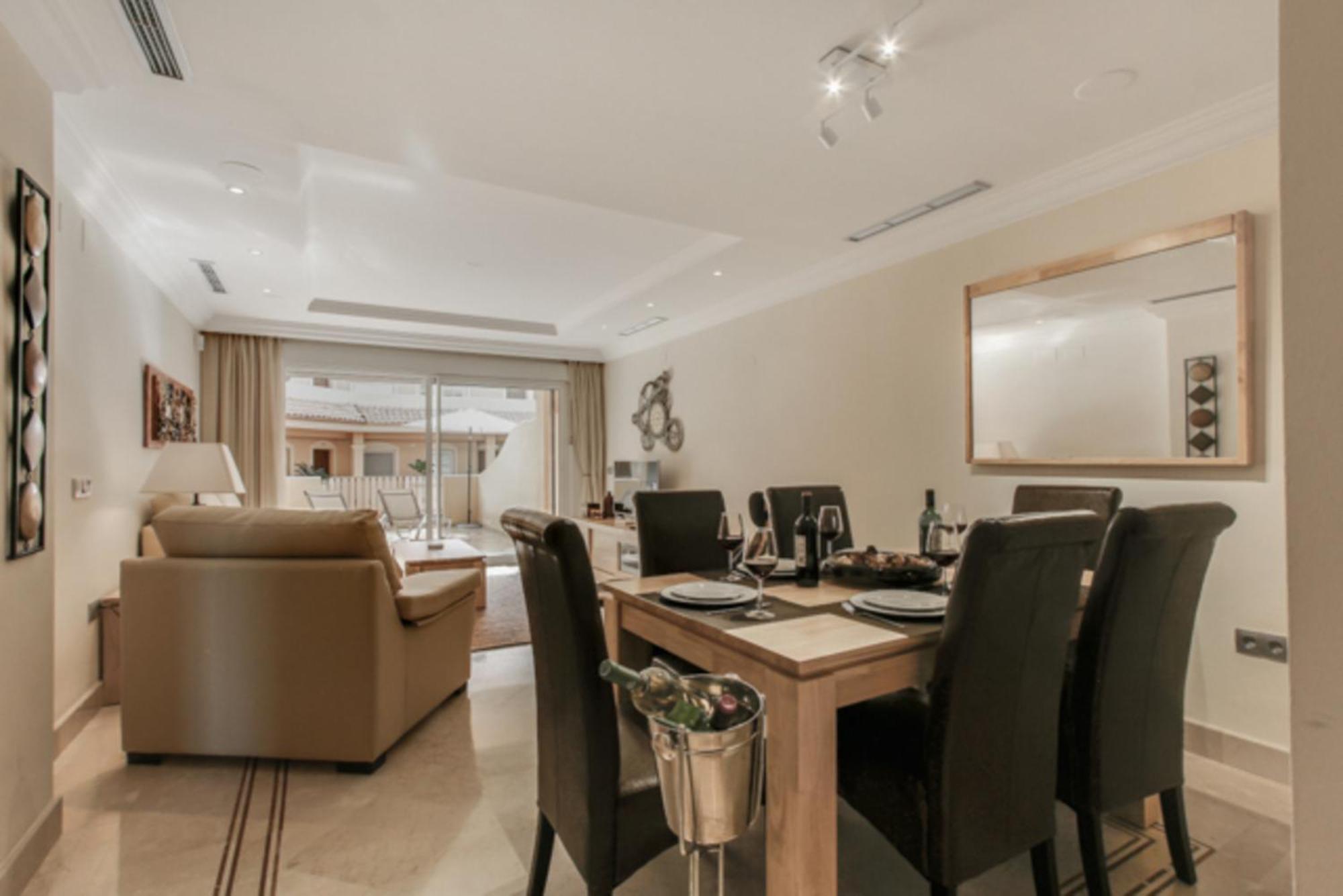 Aloha Hill Club Lluxury 5 Star Golf Resort Near Puerto Banus And Marbella Buitenkant foto