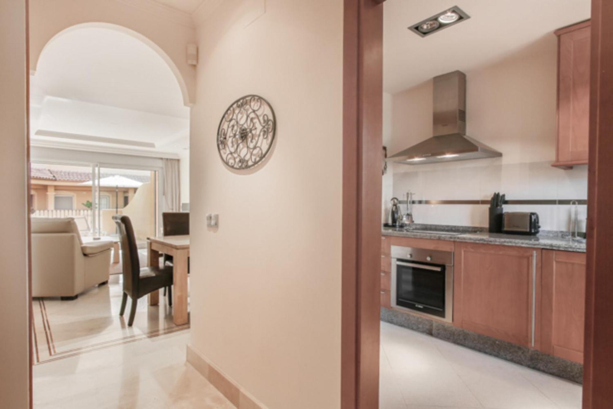 Aloha Hill Club Lluxury 5 Star Golf Resort Near Puerto Banus And Marbella Buitenkant foto